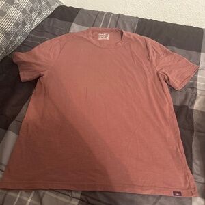 Faherty Sunwashed organic cotton short sleeve tee